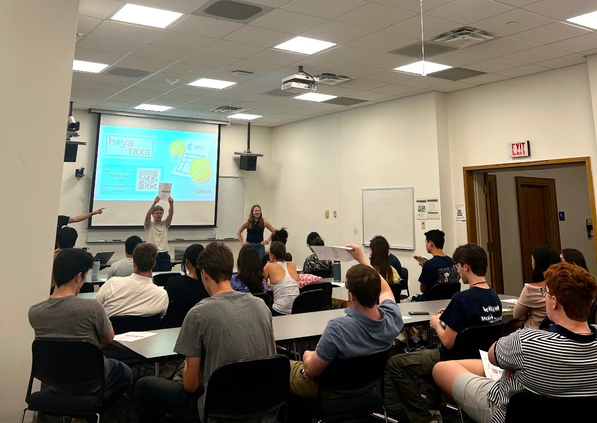 Students volunteering